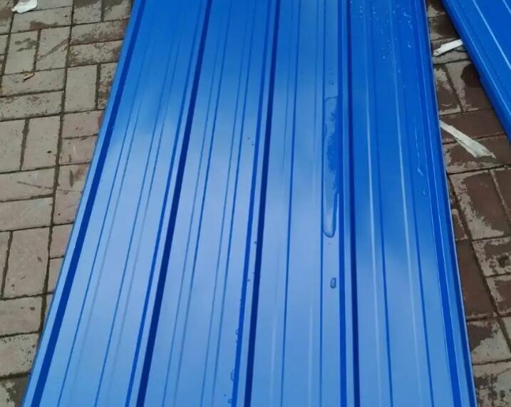 房頂想上隔熱瓦，是襄陽彩鋼瓦更好還是樹脂瓦更好？