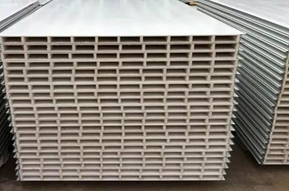 無塵凈化車間為什么必須使用凈化板！襄陽凈化板廠家為你介紹！